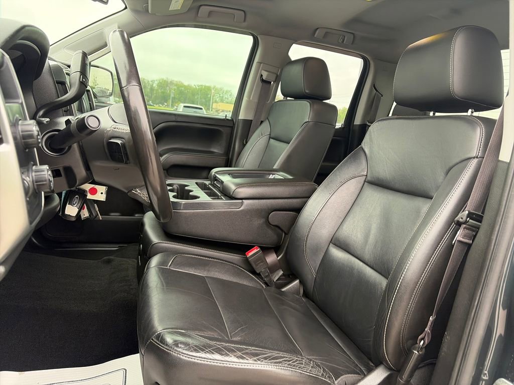 Used 2017 Chevrolet Silverado 1500 LT w/ All Star Edition AWD/4WD image 17