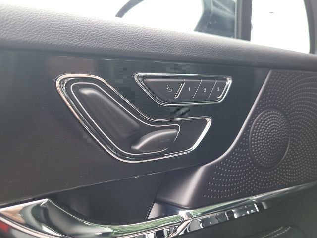 New 2025 Lincoln Corsair Reserve w/ Jet Appearance Package image 14