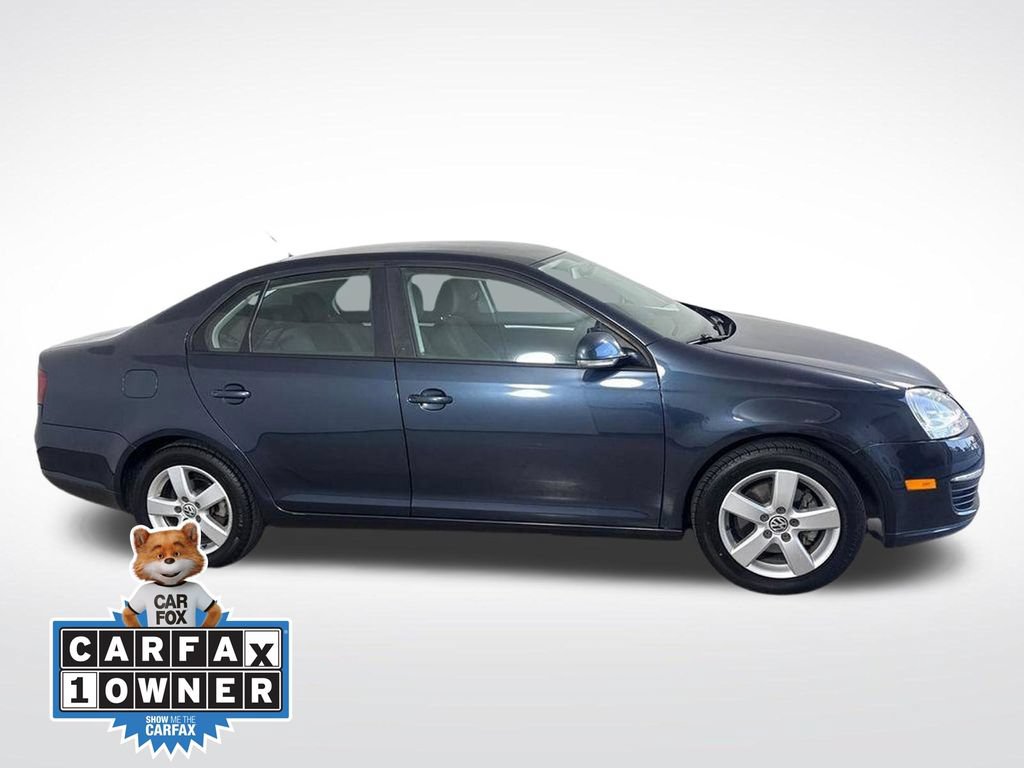 Used 2009 Volkswagen Jetta S FWD video 2