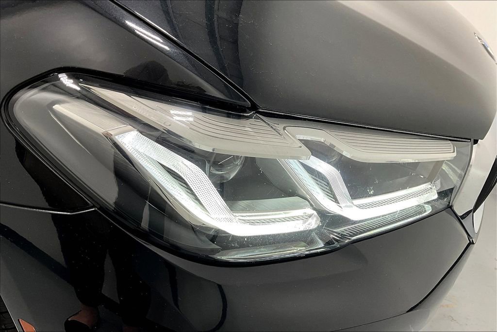 Used 2023 BMW 530i w/ Premium Package image 38