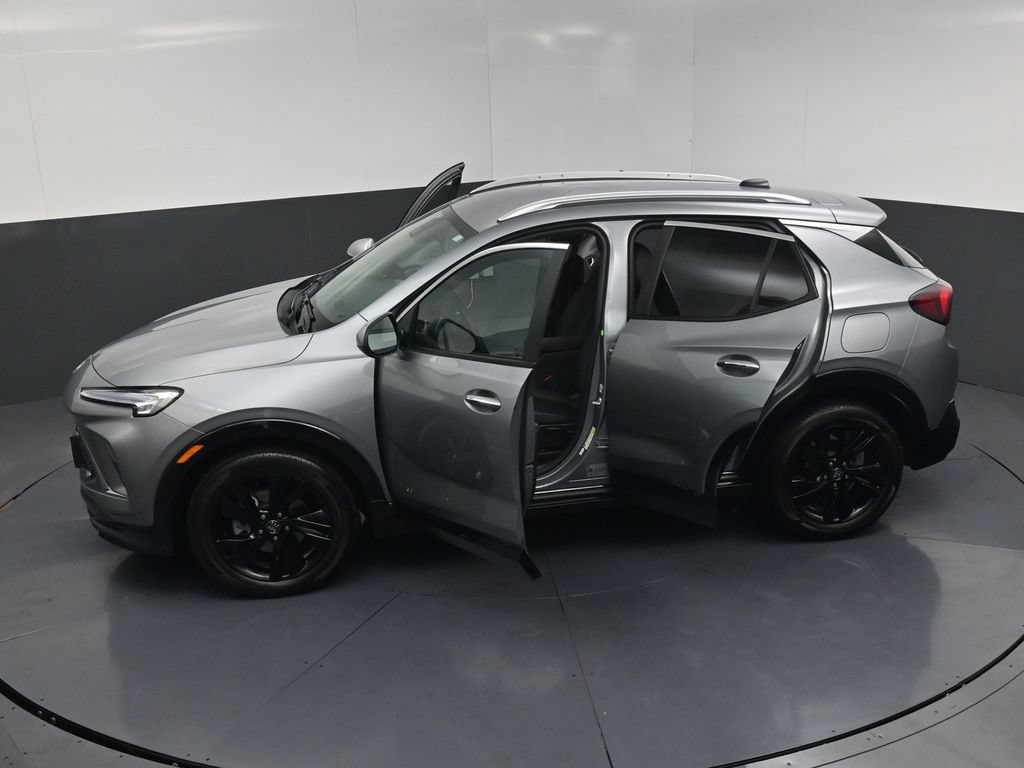 Used 2026 Buick Encore GX Sport Touring FWD image 26