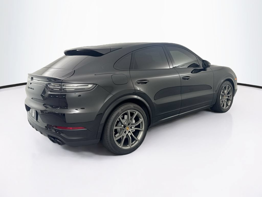 Used 2023 Porsche Cayenne Turbo AWD/4WD image 5