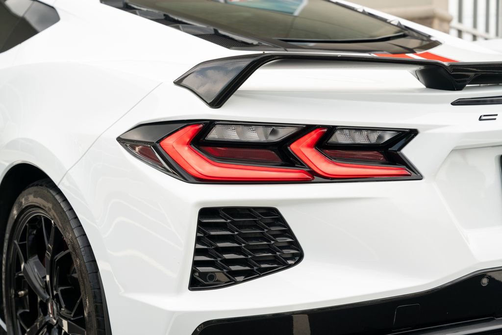 Used 2020 Chevrolet Corvette Stingray Premium Cpe w/ 3LT Preferred Equipment Group RWD image 24