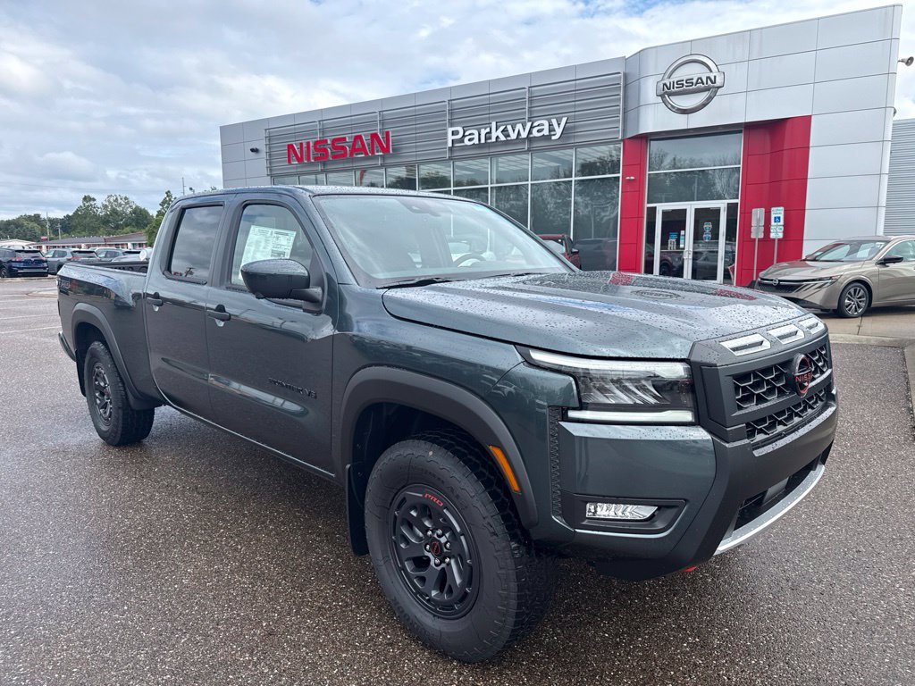 New 2027 Nissan Frontier PRO-4X w/ Pro Convenience Package