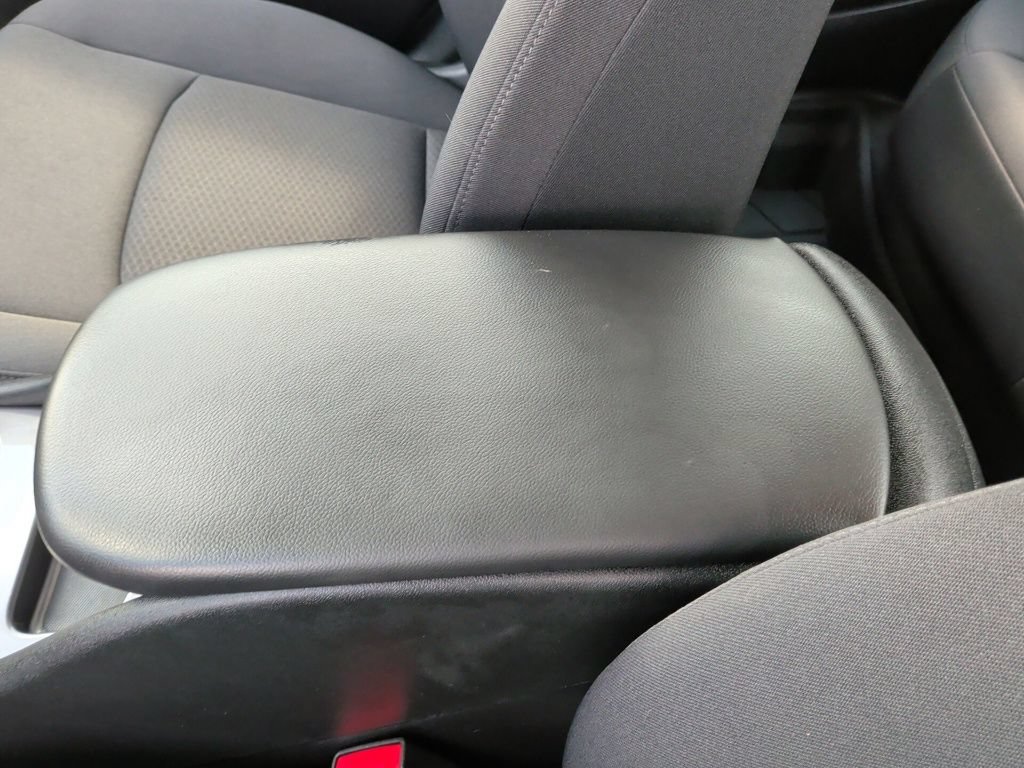 Used 2022 Chevrolet Malibu LS FWD image 27