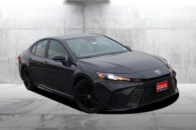 Used 2026 Toyota Camry SE FWD image 2