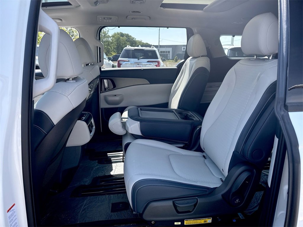 New 2026 Kia Carnival SX Prestige image 25