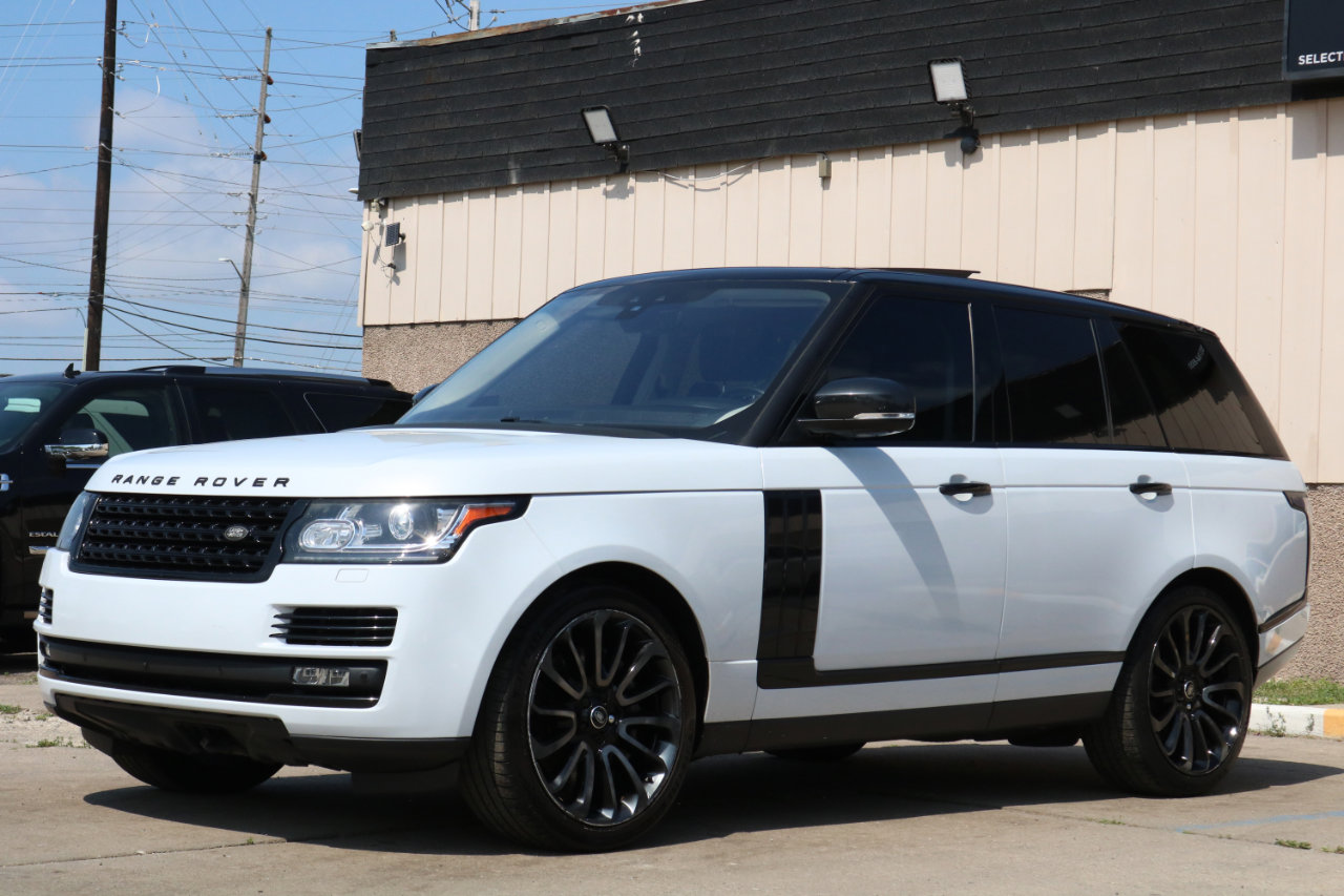 Used 2017 Land Rover Range Rover Supercharged image 18