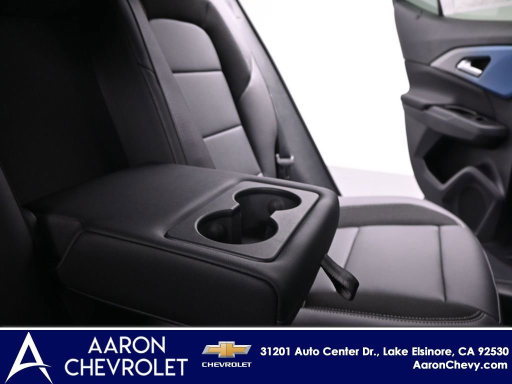 New 2026 Chevrolet Equinox EV LT image 26