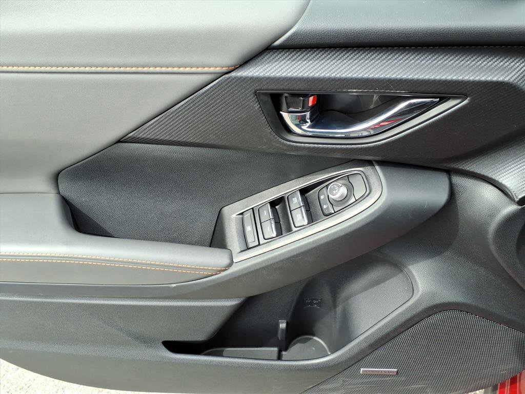 Used 2025 Subaru Crosstrek 2.5i Limited w/ Crosstrek Mirror Package image 16