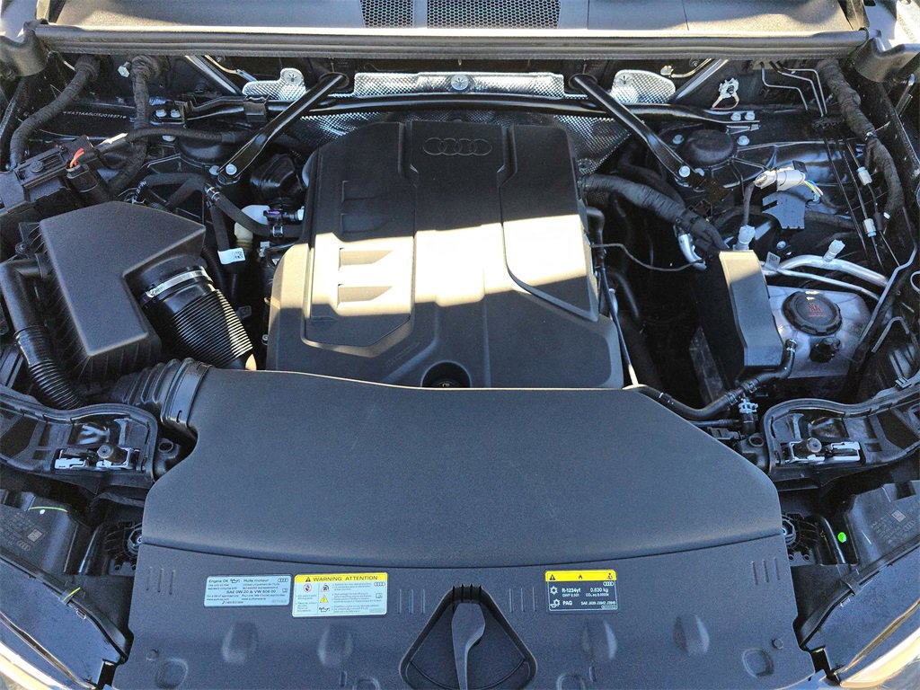 Certified 2025 Audi Q5 2.0T Premium w/ Convenience Package image 31