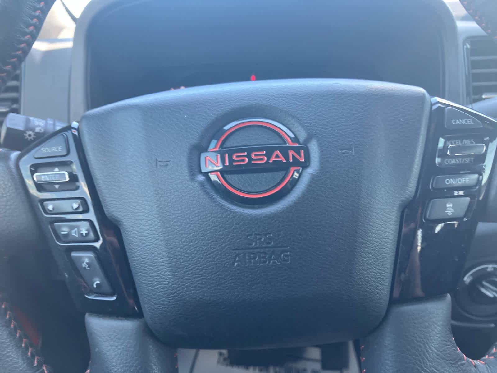 Used 2023 Nissan Frontier PRO-4X w/ Pro-4X Premium Package AWD/4WD image 18