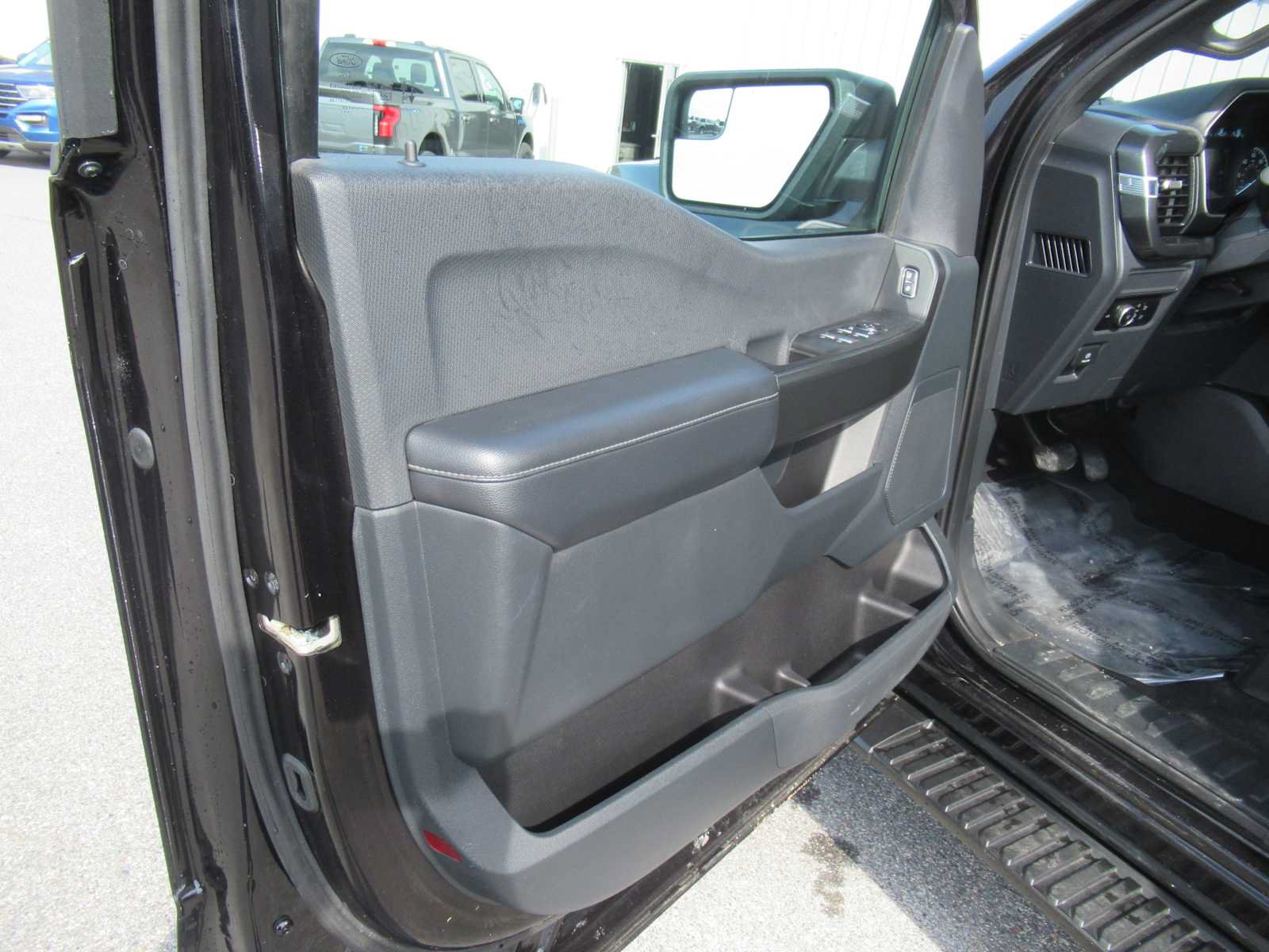 Used 2023 Ford F150 XL w/ STX Appearance Package AWD/4WD image 27