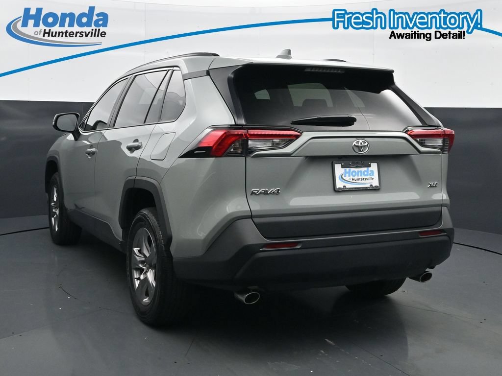 Used 2023 Toyota RAV4 XLE w/ Convenience Package FWD image 7
