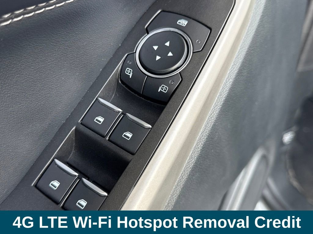 Used 2022 Ford Explorer XLT w/ Equipment Group 202A image 16