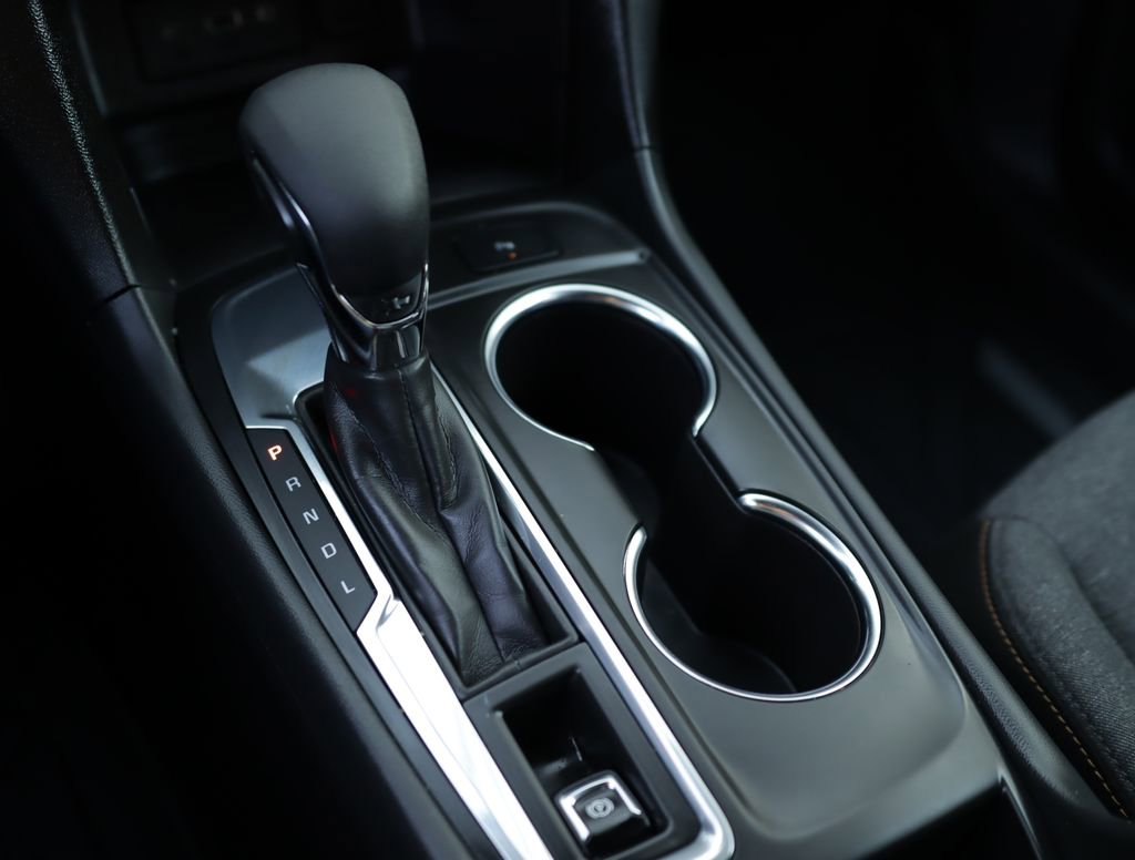 Used 2024 Chevrolet Equinox LT w/ LPO, Floor Liner Package image 17