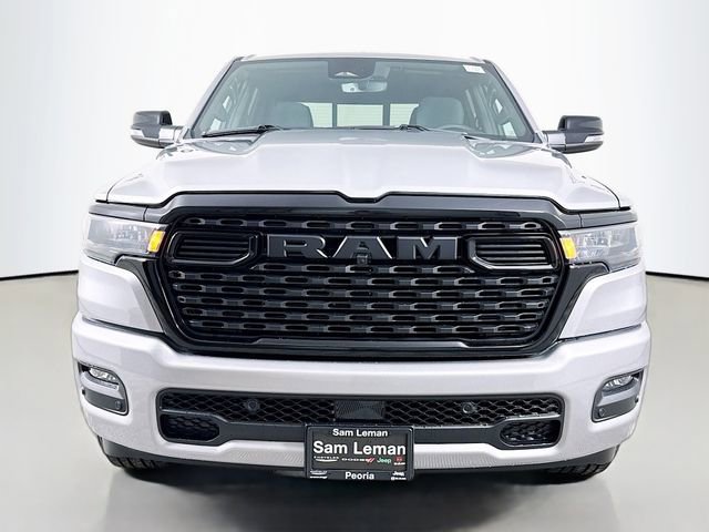 New 2026 RAM 1500 4x4 Crew Cab image 2