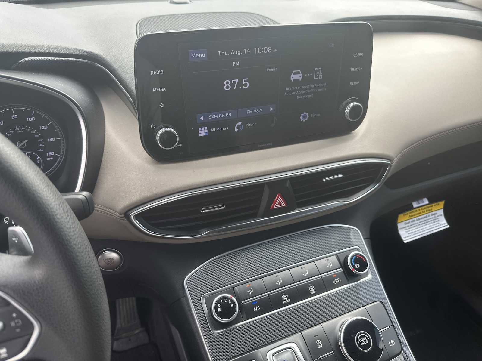 Certified 2022 Hyundai Santa Fe SEL image 15