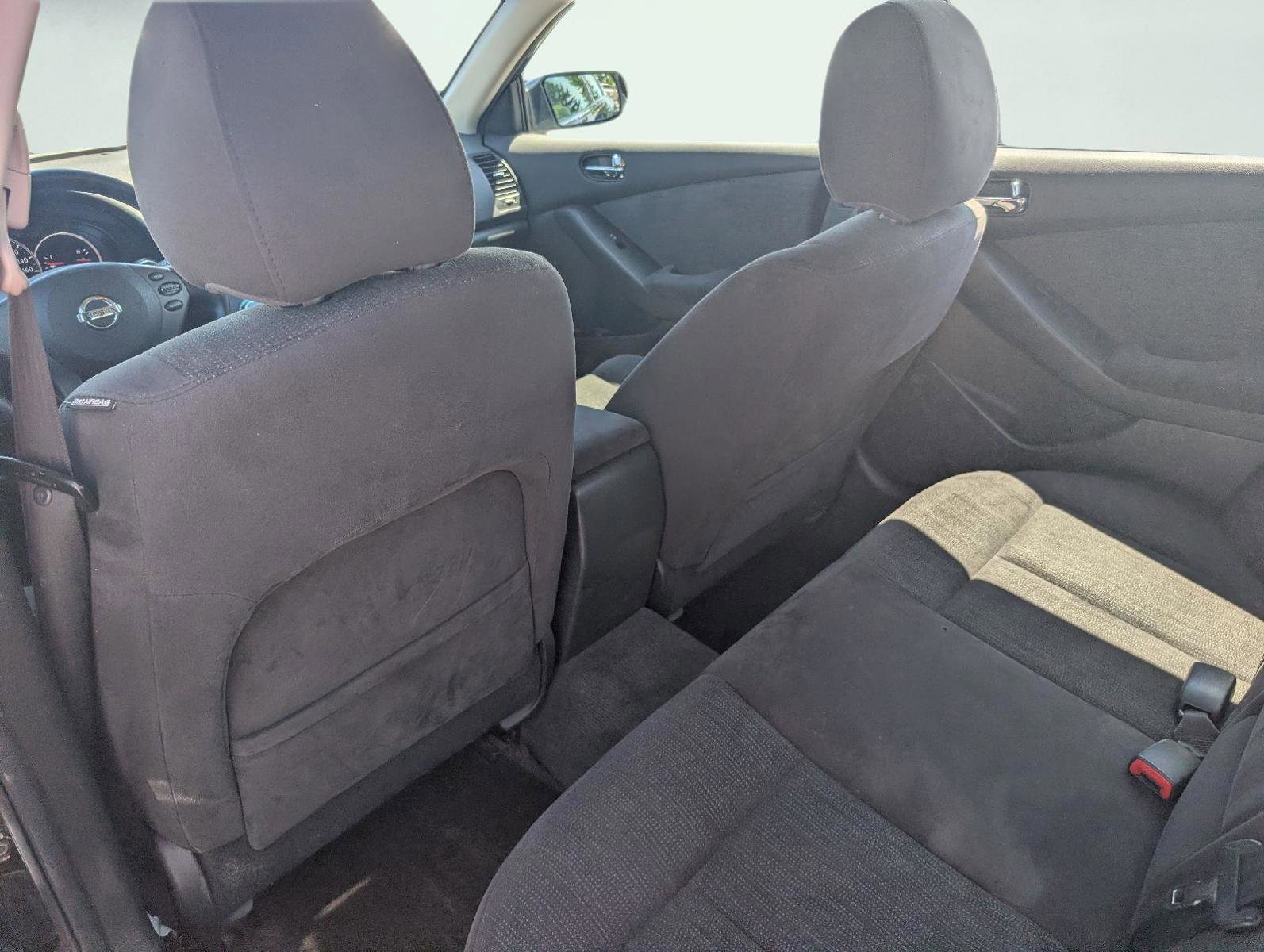 Used 2011 Nissan Altima 2.5 S FWD image 16
