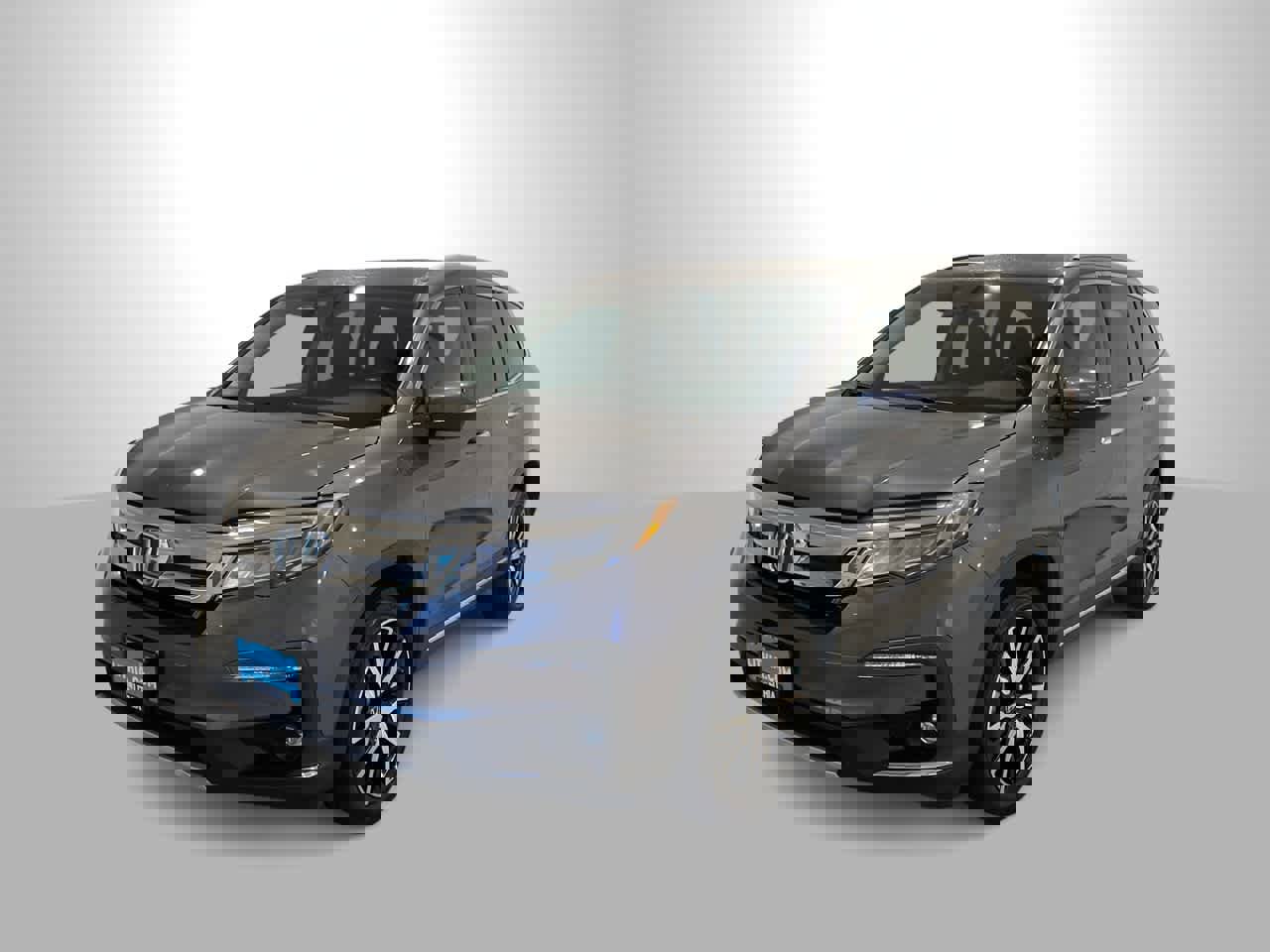 Used 2021 Honda Pilot Touring image 1