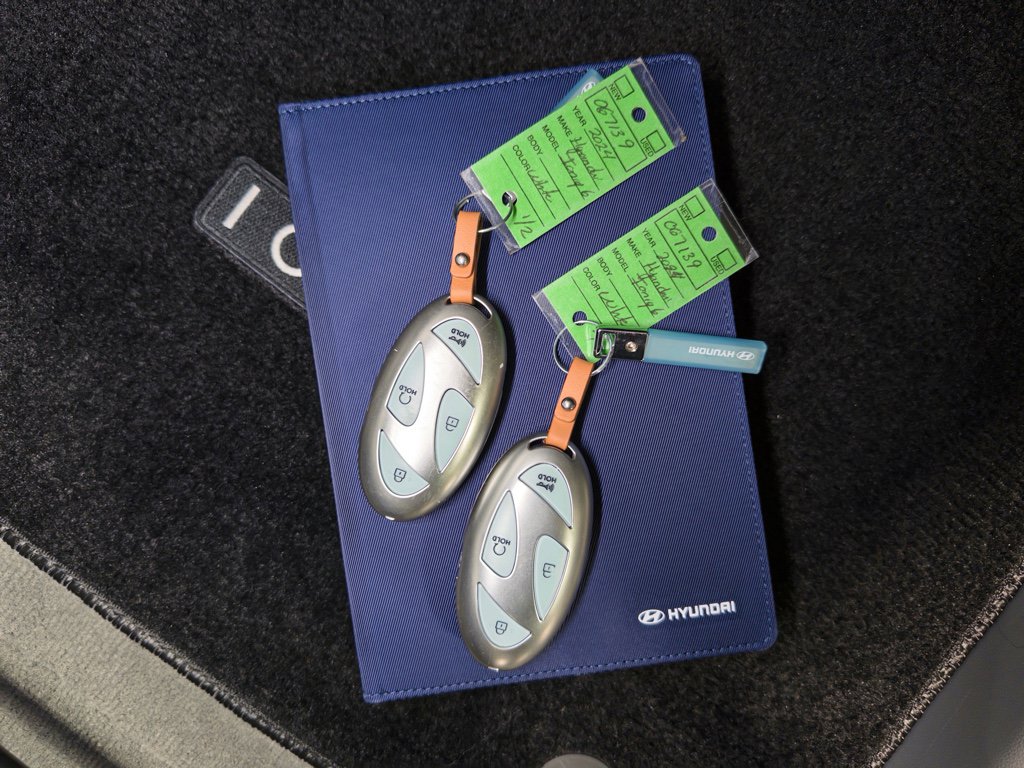 Used 2024 Hyundai Ioniq 6 SEL image 23