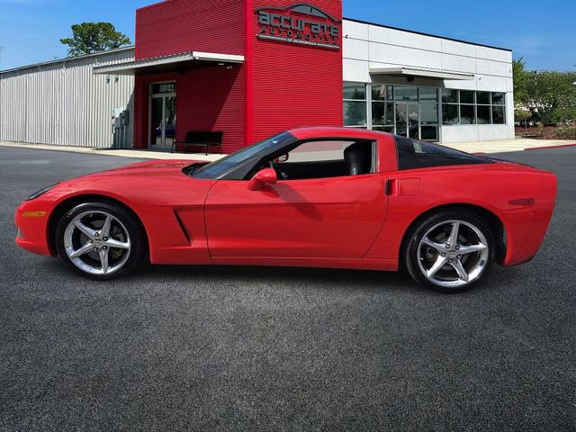 Used 2011 Chevrolet Corvette Coupe w/ 1LT image 2