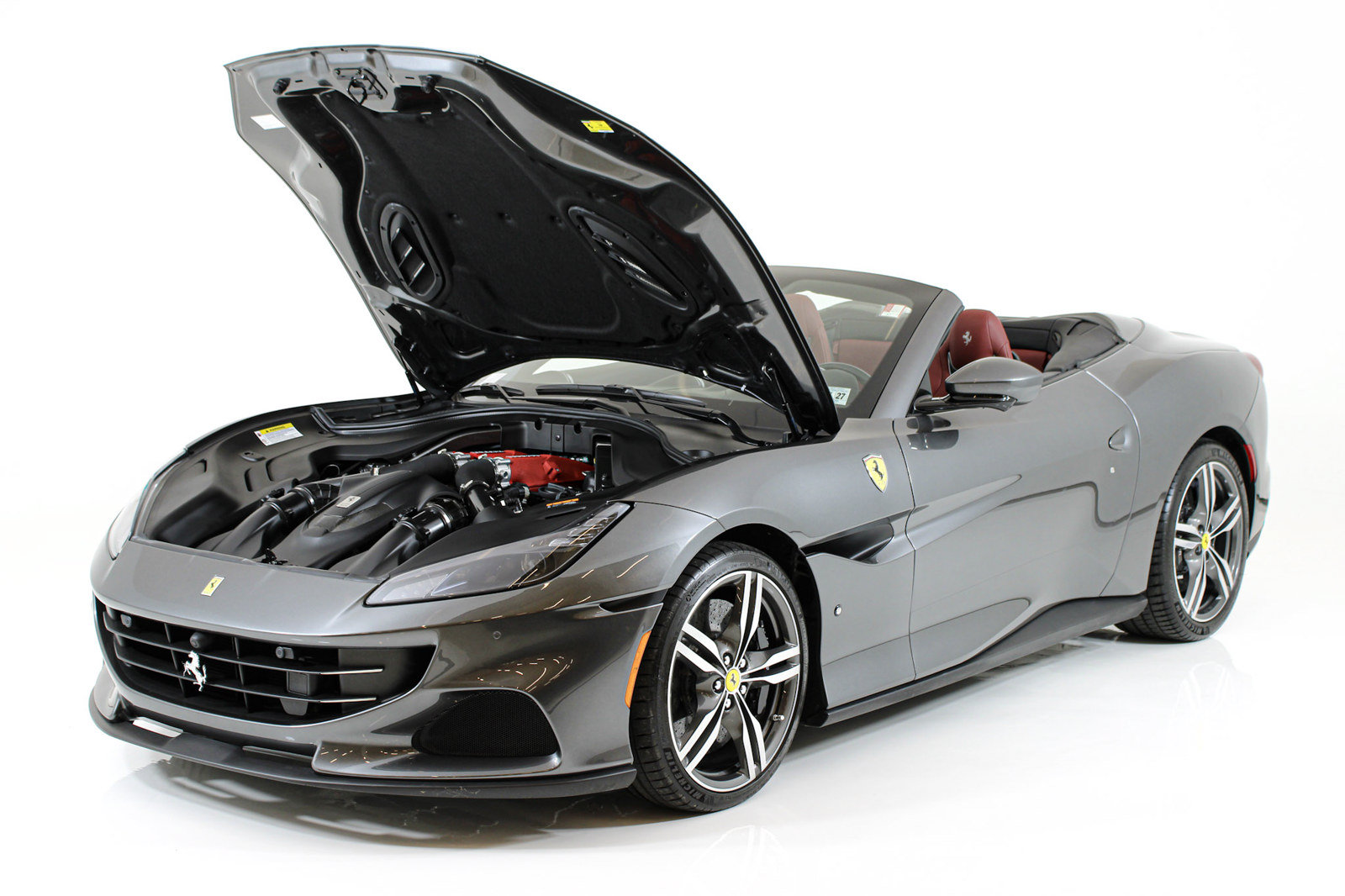 Certified 2022 Ferrari Portofino M RWD image 59