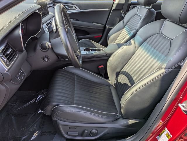 Used 2019 Genesis G70 3.3T Advanced image 16