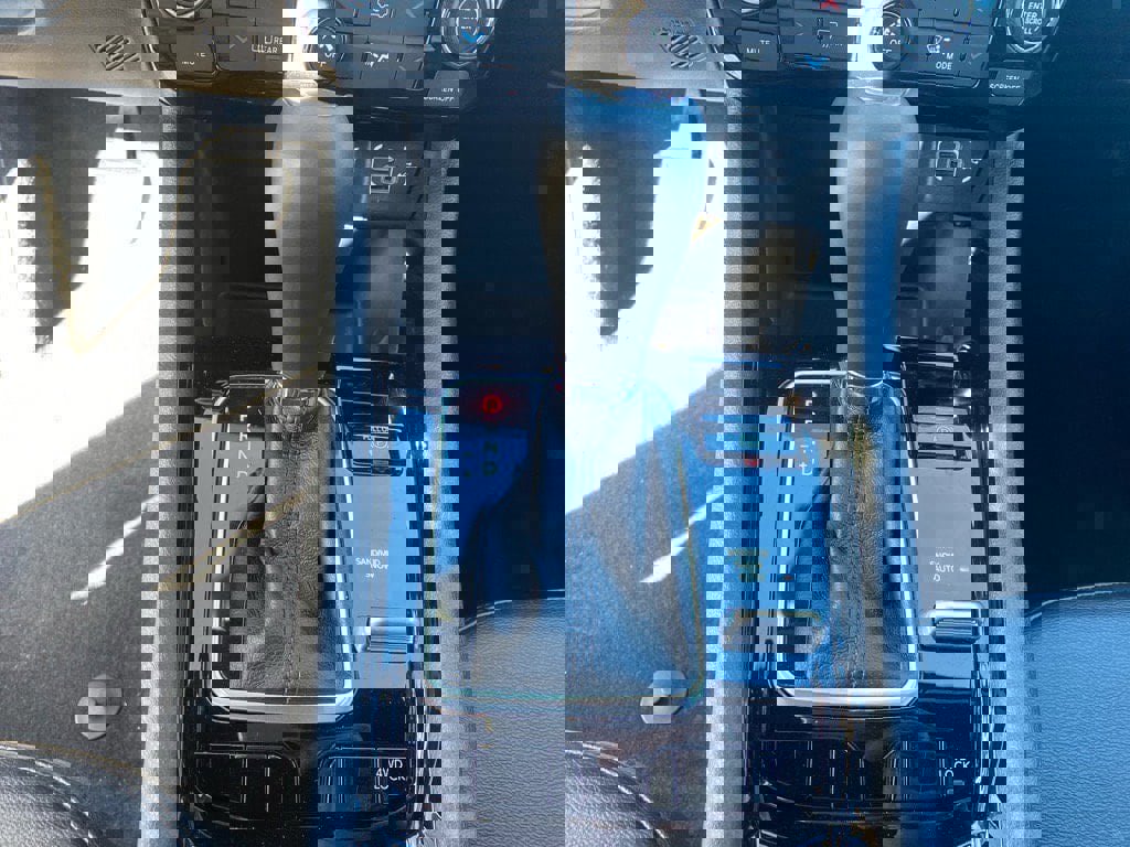 Used 2025 Jeep Compass Limited image 12