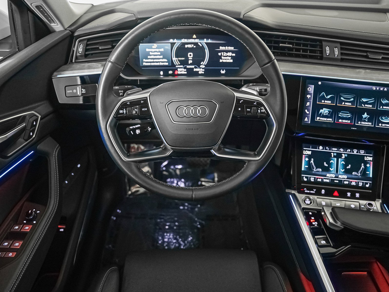Used 2024 Audi Q8 e-tron Prestige w/ Prestige Package image 14
