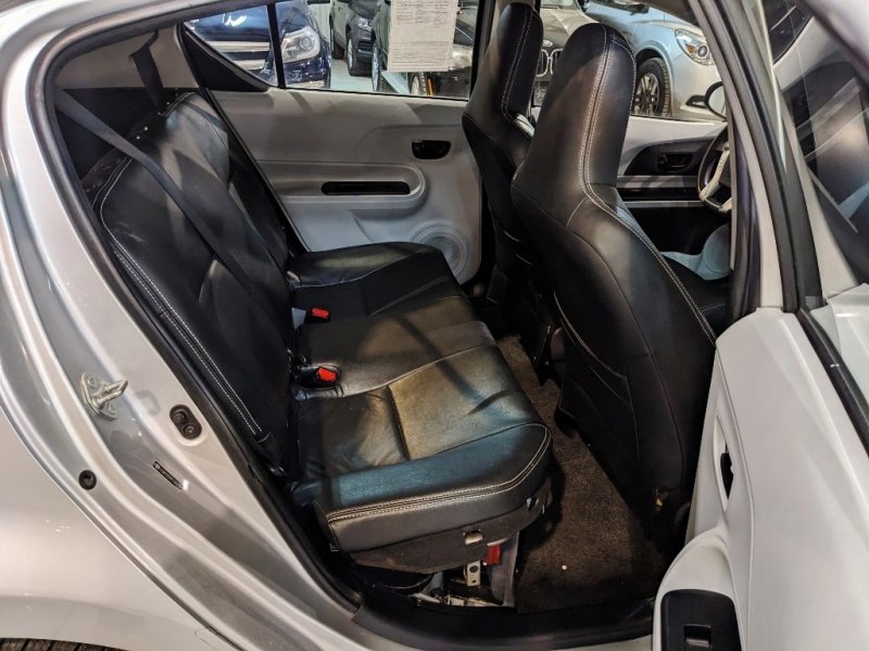 Used 2012 Toyota Prius C One image 23