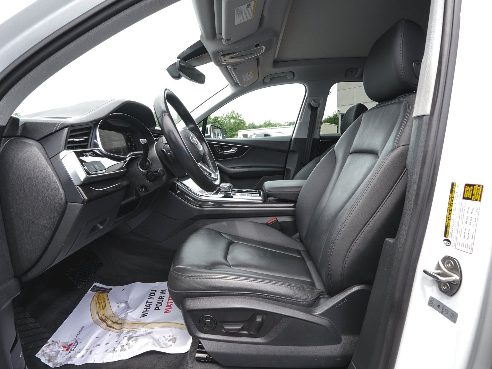 Used 2023 Audi Q7 3.0T Premium w/ Convenience Package AWD/4WD image 33