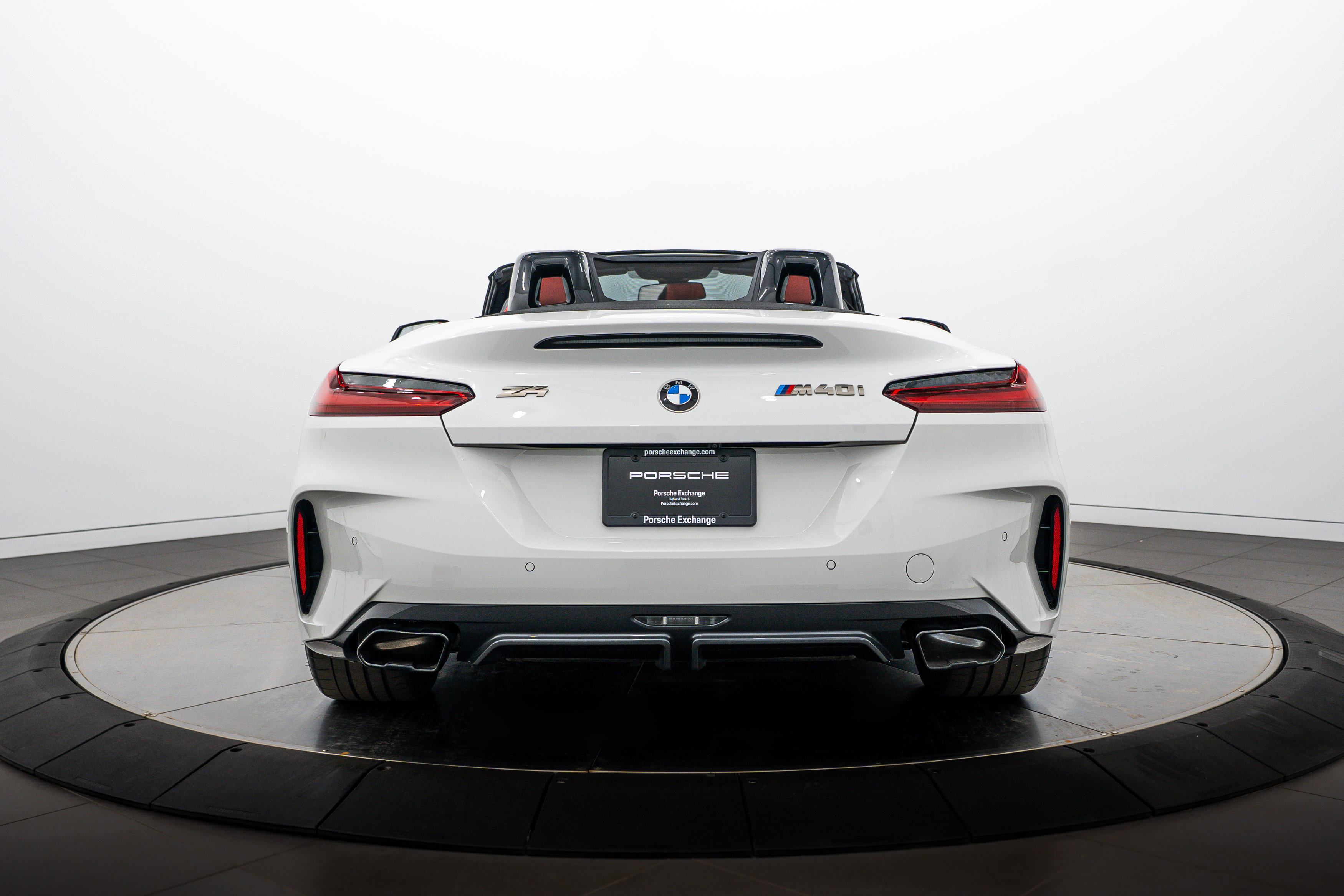 Used 2023 BMW Z4 M40i w/ Premium Package RWD image 6