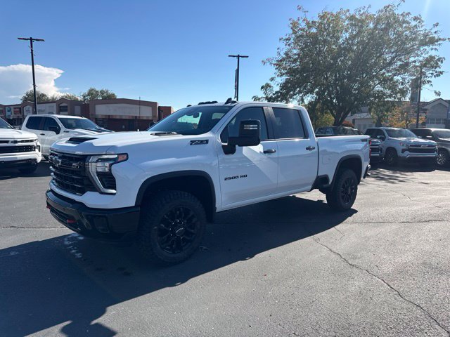 New 2026 Chevrolet Silverado 2500 LT w/ Trail Boss Package AWD/4WD image 3