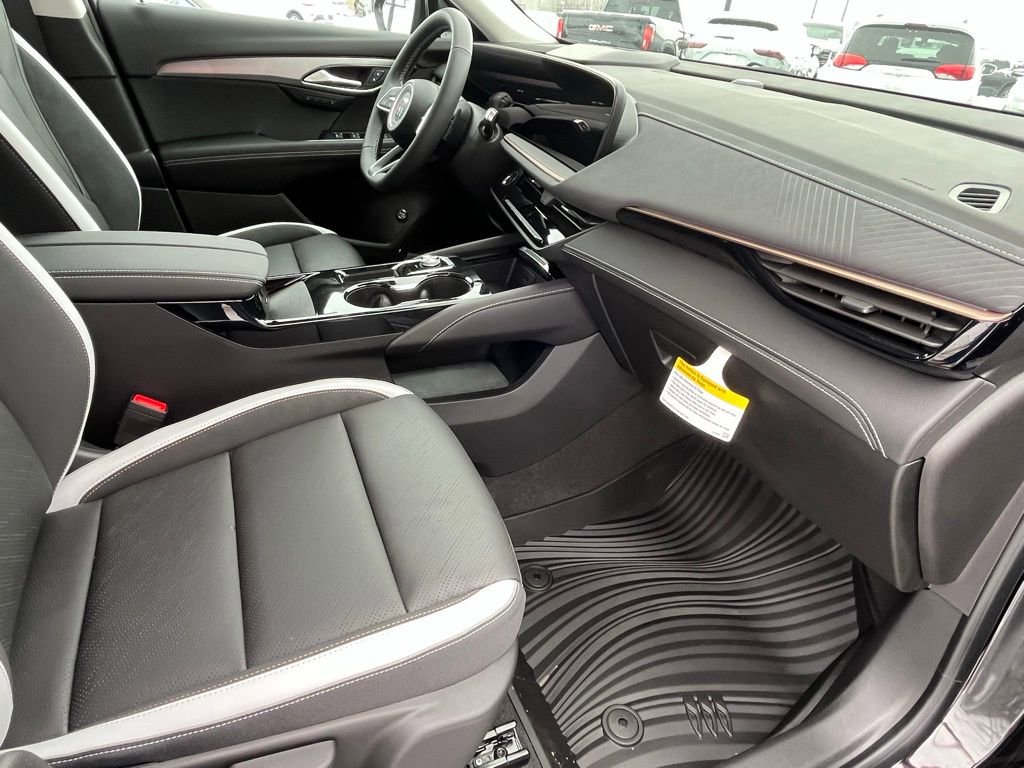 New 2026 Buick Envision Sport Touring image 32