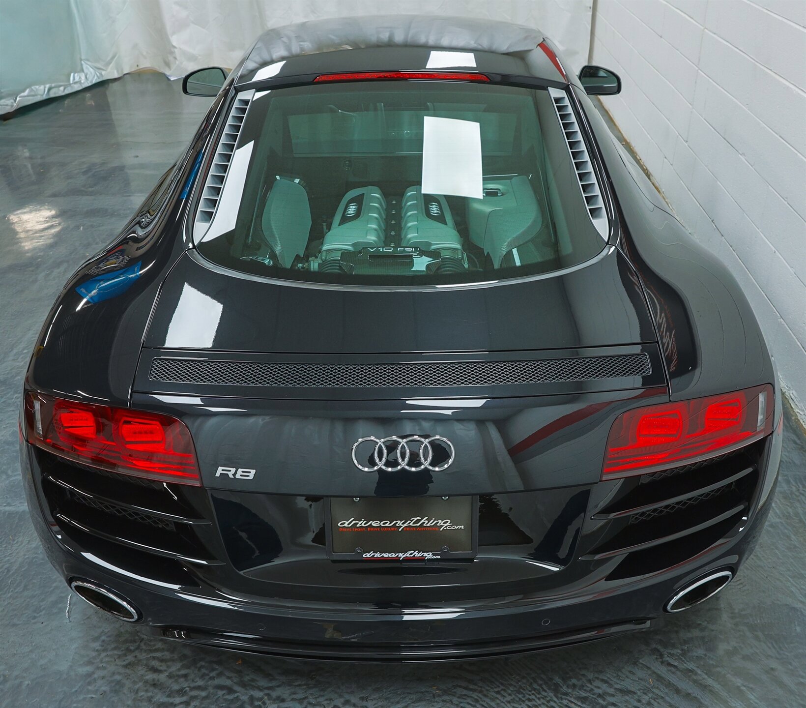 Used 2011 Audi R8 V10 image 23