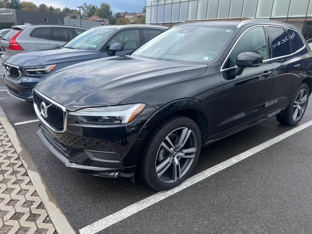 Used 2021 Volvo XC60 T5 Momentum w/ Premium Package AWD/4WD image 5