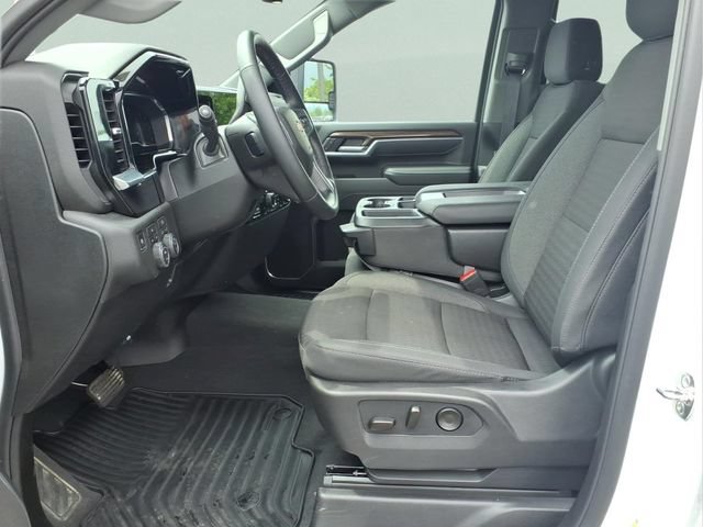 Used 2025 Chevrolet Silverado 2500 LT w/ Convenience Package AWD/4WD image 19