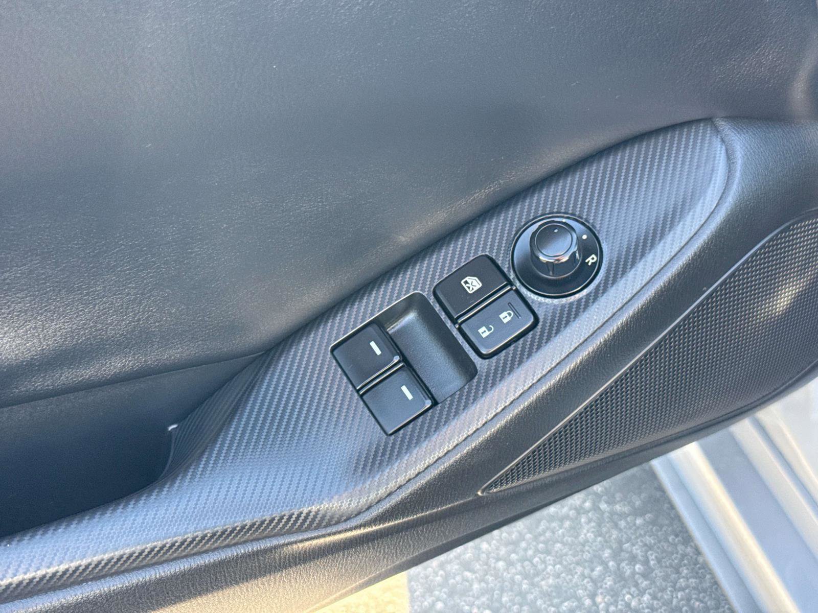 Certified 2024 MAZDA MX-5 Miata Club image 12