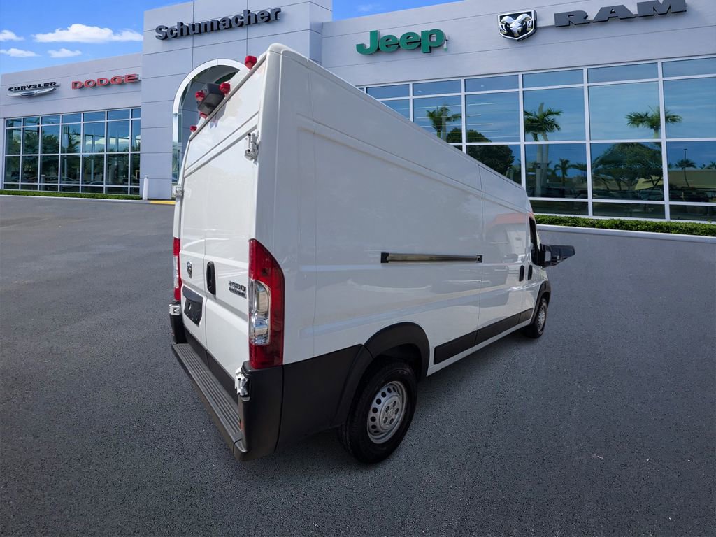 Used 2025 RAM ProMaster 2500 w/ Convenience Group FWD image 7