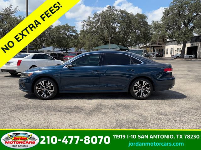 Used 2022 Volkswagen Passat 2.0T SE FWD image 4