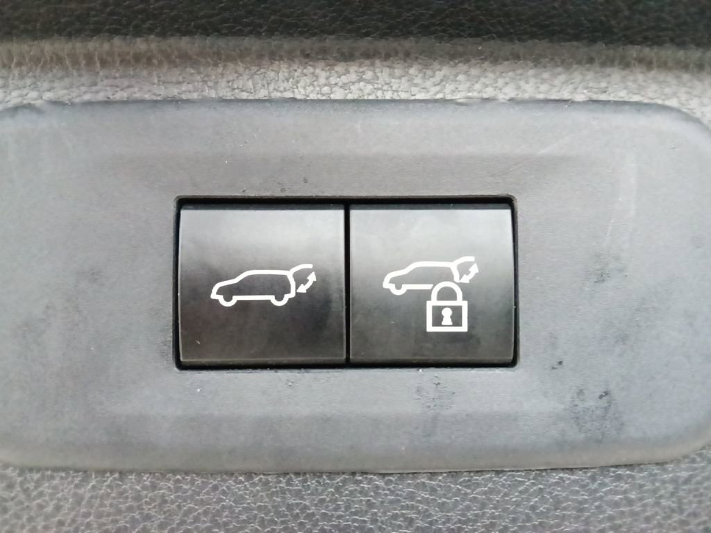 Used 2025 Toyota Grand Highlander AWD image 29