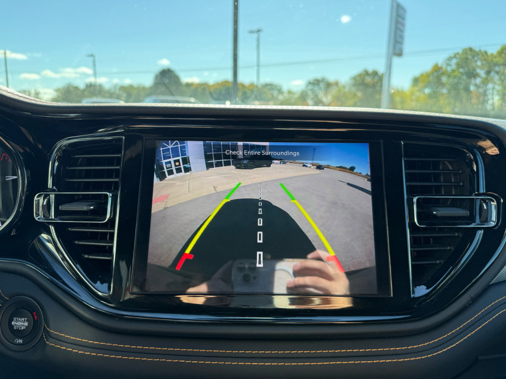 Used 2022 Dodge Durango R/T w/ Quick Order Package 22F image 28