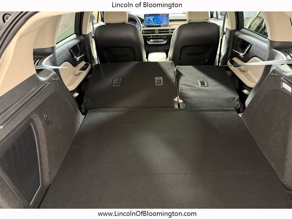 New 2026 Lincoln Corsair Premiere image 24