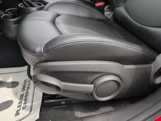 Used 2016 MINI Cooper Countryman S FWD image 12