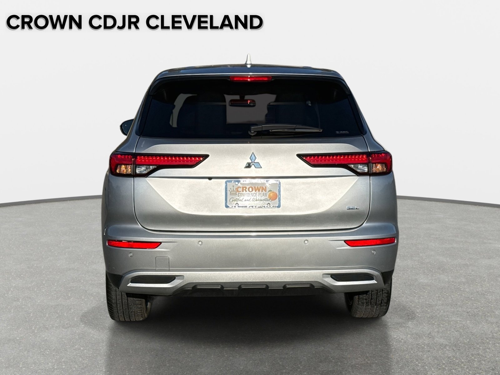 Used 2024 Mitsubishi Outlander SE image 6