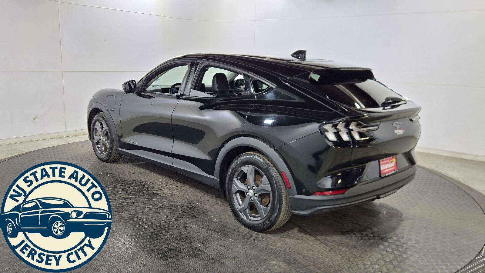 Used 2021 Ford Mustang Mach-E Select w/ Comfort/Technology Package image 8