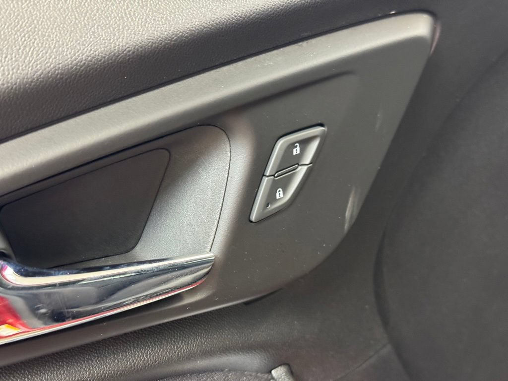 Used 2024 Chevrolet Malibu RS FWD image 9