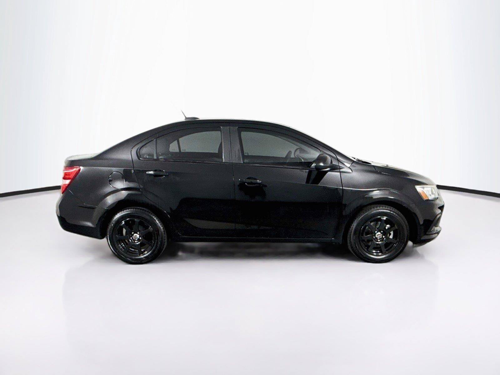 Used 2018 Chevrolet Sonic LS FWD image 9