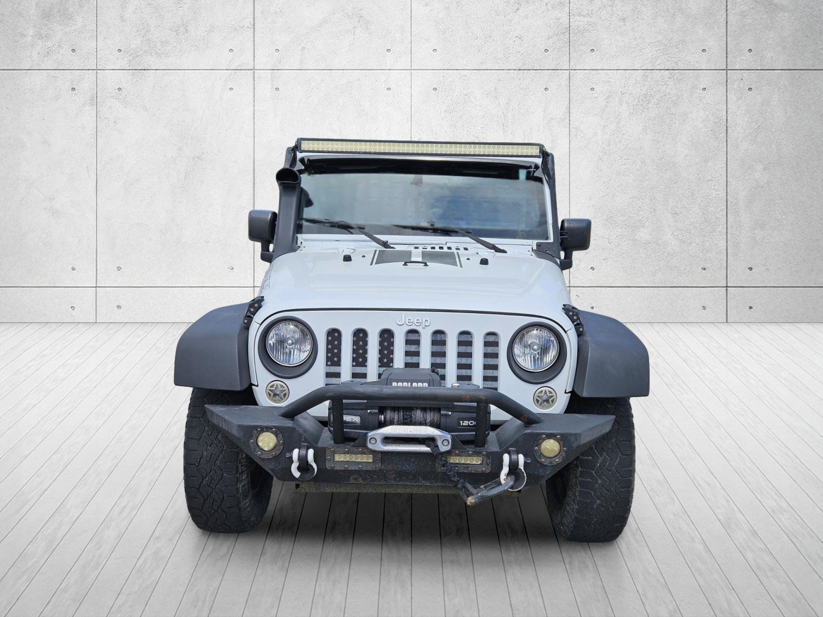 Used 2018 Jeep Wrangler Unlimited Sport AWD/4WD image 2